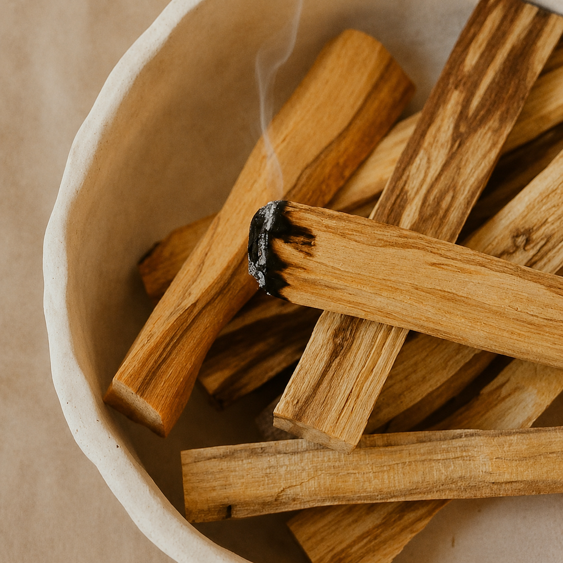 Palo Santo Hoelzer, das heilige Holz Suedamerikas